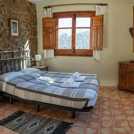 Bed & Breakfast Rural Fuente La Teja Guejar Sierra